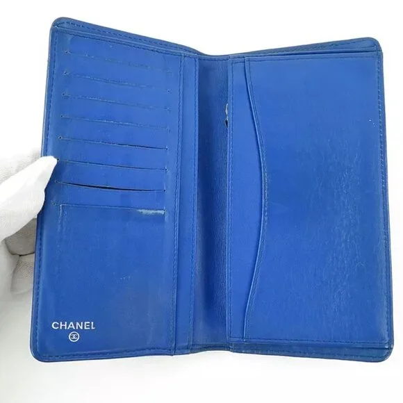 Authentic CHANEL Green Quilted Patent Leather CC Long Wallet Coin Purse